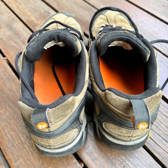 Merrell Outland Hiking Shoes - Picture 6 of 13